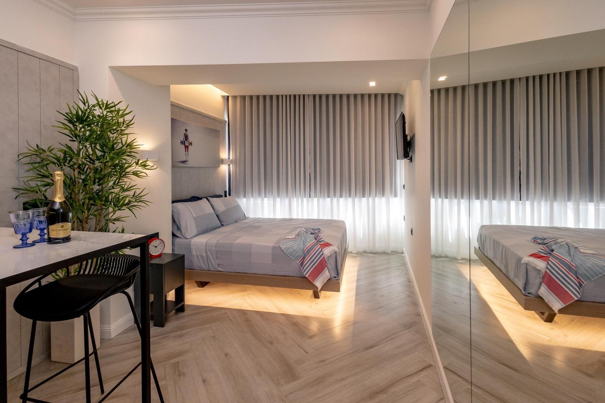 Aparthotel Triple A @ Trendy Psiri - Art & Nightlife Atenas Exterior foto